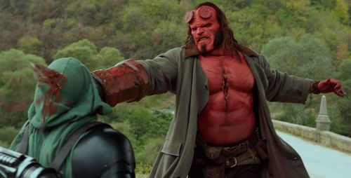 El trailer de Hellboy promete una malvada y sangrienta pelicula 2